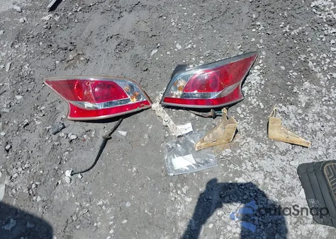 2014 Nissan Altima 2.5 S z USA, uszkodzony, nr VIN 1N4AL3APXEC111207